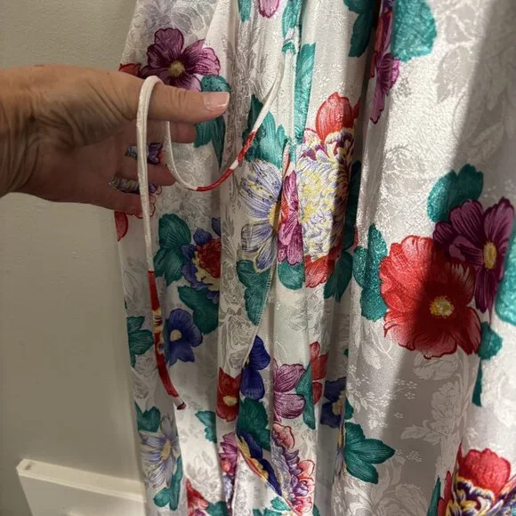 Mary McFadden For Neiman Marcus Vintage Floral Kimono Robe and Night Gown Set - Picture 6 of 16